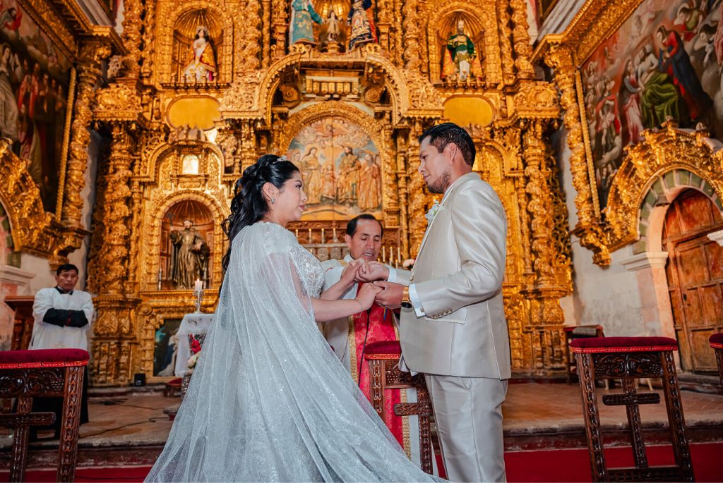 Foto de pareja en Templo